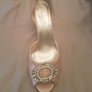 Blush/pink dress shoes